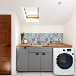 Spacious & Bright 3bedroom Home-sleeps7-parking בריסטול