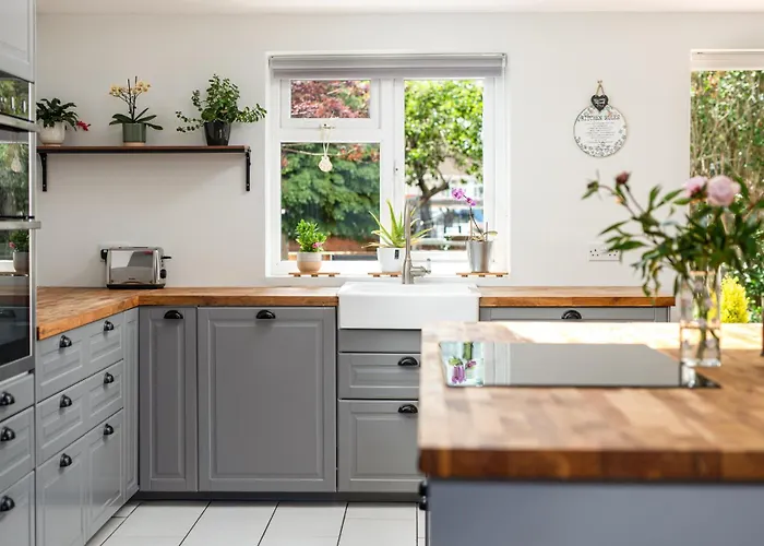 Nyaraló Spacious & Bright 3bedroom Home-sleeps7-parking Bristol